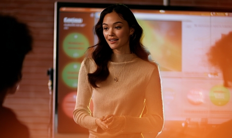 woman presenting on a meeting